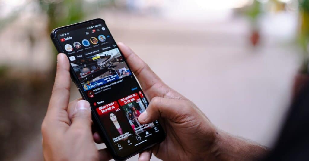 Peertube engage une initiative novatrice pour bonifier son application mobile 6 peertube est une plateforme décentralisée de partage de vidéos libre, alternative aux géants du streaming, offrant une expérience respectueuse de la vie privée et sans publicité.