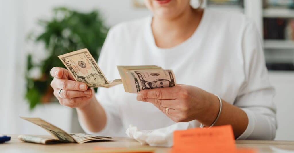 Maîtrisez vos finances personnelles : les 7 étapes indispensables pour réussir 7 découvrez des conseils pratiques et des stratégies efficaces pour gérer vos finances personnelles, économiser, investir et planifier un avenir financier serein.