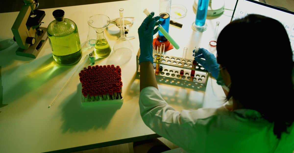 Novo Nordisk et Amazon Web Services unissent leurs forces pour accélérer l'innovation dans la recherche de nouveaux traitements 1 découvrez les dernières avancées et innovations dans l'industrie pharmaceutique, visant à améliorer les traitements, la recherche médicale et la santé mondiale.
