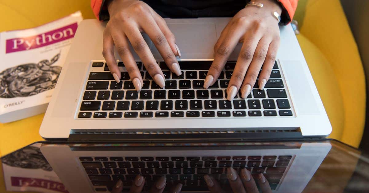 formations incontournables pour devenir un expert en Python en tant que développeur web 2 découvrez nos cours de développement web en python, adaptés à tous les niveaux pour maîtriser la création de sites et applications web modernes.