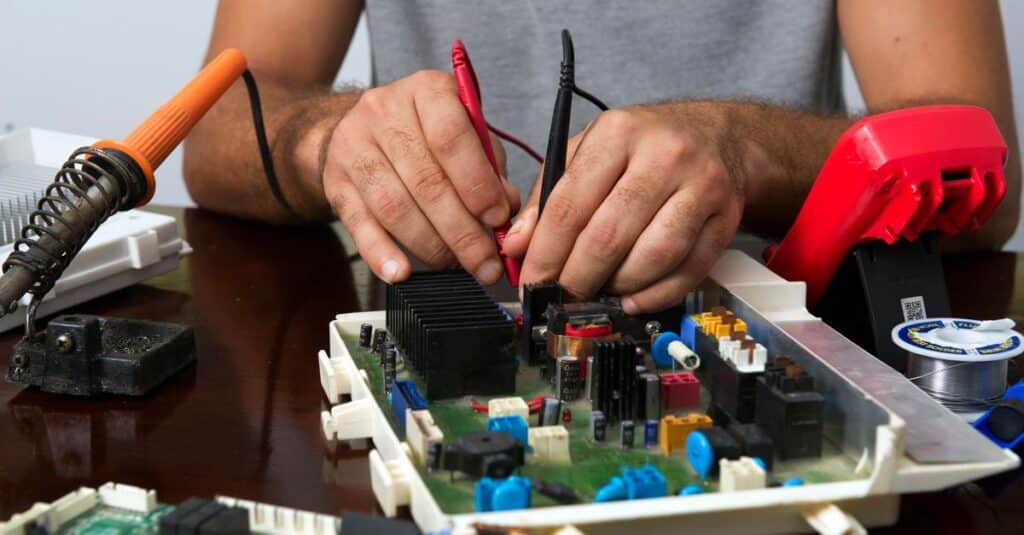 A Vannes, Aserti se lance dans l'expansion du marché des équipements électroniques remis à neuf 2 découvrez notre sélection d'équipements électroniques reconditionnés de haute qualité, alliant performance, fiabilité et prix avantageux pour une technologie durable.
