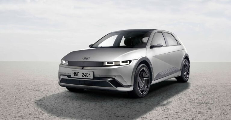 Essai de la nouvelle Renault 5 électrique : une couronne bien méritée pour 2025 ?