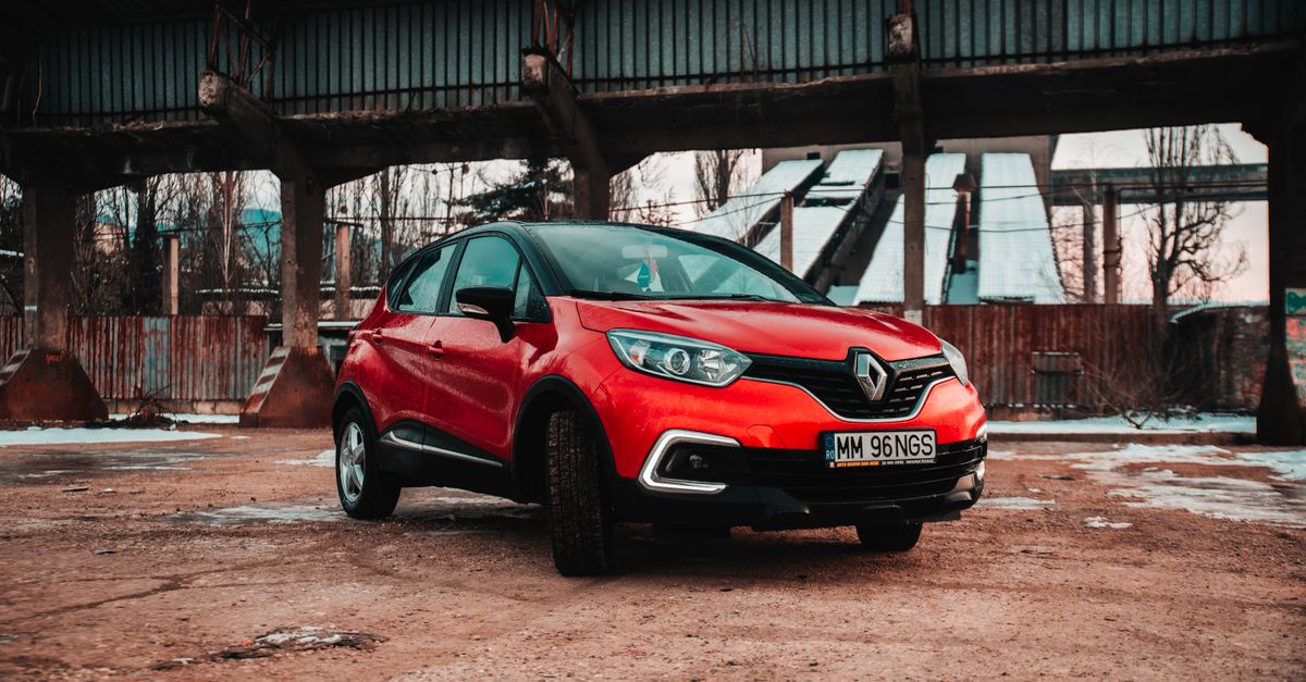 Le Renault Scénic électrique : une exploration des batteries, de l'autonomie et des performances 2 découvrez le renault scénic électrique, alliant innovation, confort et performance zéro émission pour une conduite écologique et moderne.