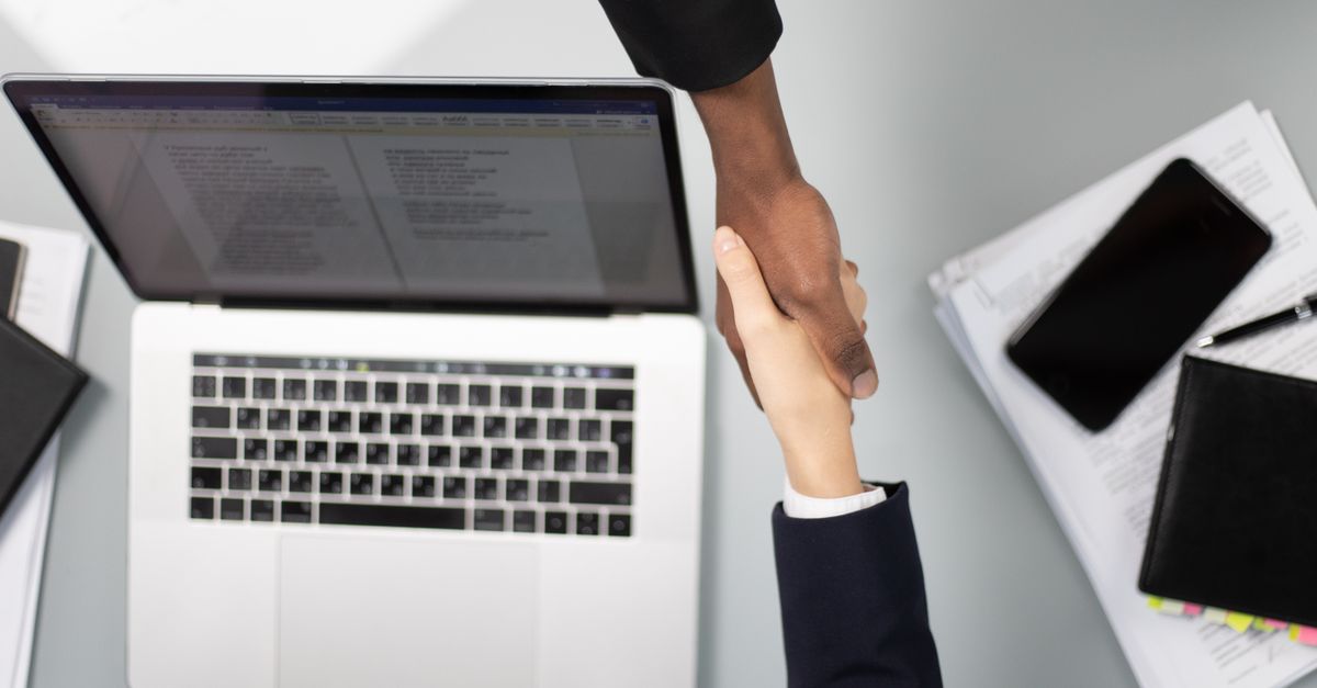 Le secteur informatique et les entreprises de logiciels SaaS dynamisent le marché français des fusions et acquisitions en 2024 9 découvrez les stratégies clés et tendances des fusions et acquisitions dans le secteur saas pour optimiser la croissance et la valeur de votre entreprise.