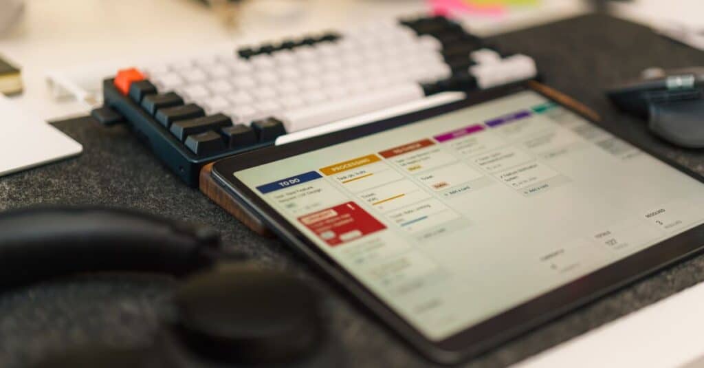 Opportunité Freelance : Scrum Master Senior en Intelligence Artificielle et LLM (H/F) à Saint-Ouen (93400) sur Figaro Emploi 1 découvrez le rôle de senior scrum master spécialisé en intelligence artificielle, garant de la gestion agile des projets ia pour maximiser l'efficacité et l'innovation.