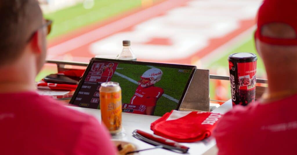 YouTube redéfinit le paysage du streaming : le sport à l'aube d'une révolution numérique 9 regardez vos sports préférés en direct avec notre service de streaming sportif de haute qualité. accédez aux événements majeurs, matchs en direct et analyses exclusives où que vous soyez.