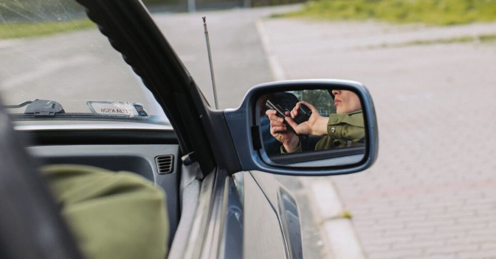 Témoignage : une expérience choquante après l'achat d'une voiture volée à l'étranger 3 découvrez l'expérience unique de la voiture volée : une simulation immersive qui vous plonge au cœur d'une enquête palpitante.