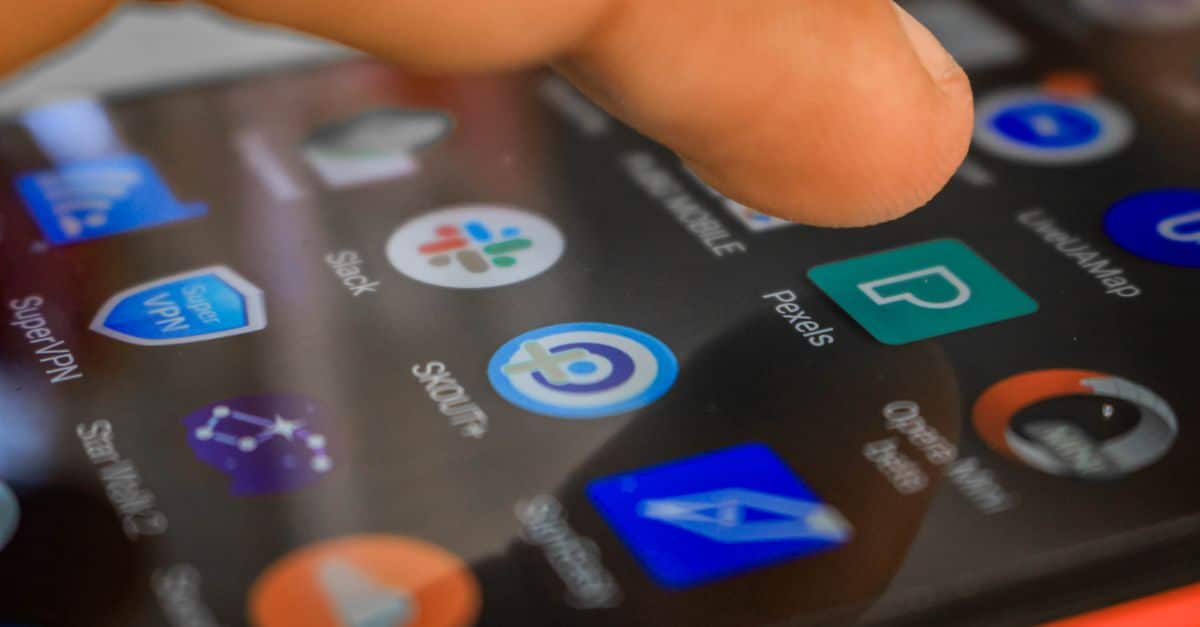 La confrontation des « super-applications » en Afrique : de la gestion des paiements au transport, en passant par le divertissement 1 découvrez les superapps, des applications innovantes qui combinent plusieurs services en une seule plateforme pour simplifier votre quotidien.
