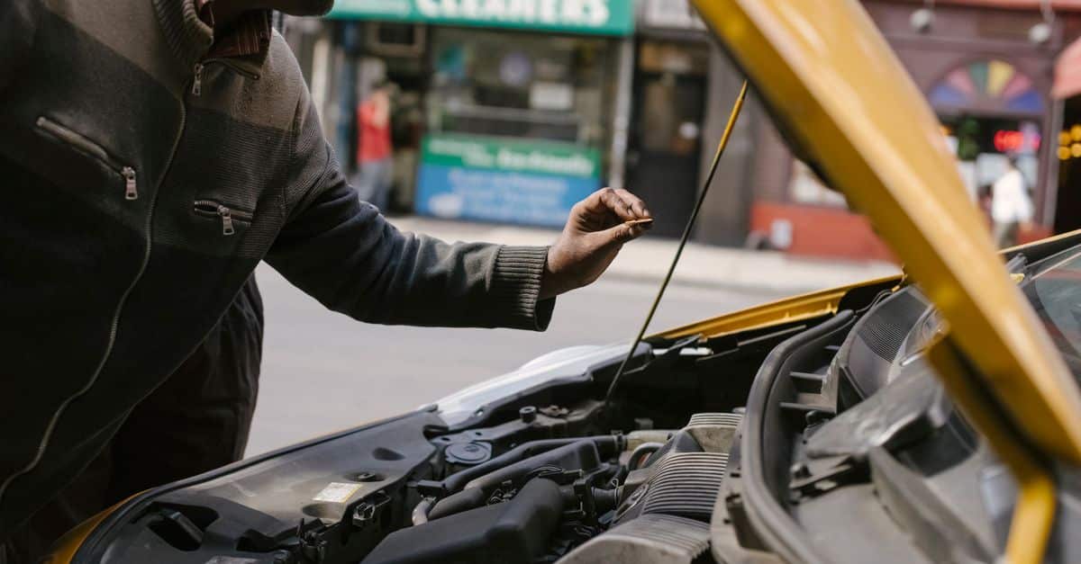 Contrôle technique : une nouvelle réglementation pour les voitures âgées de plus de 10 ans 11 réglementation sur l'inspection des véhicules : normes, exigences légales et procédures pour assurer la sécurité et la conformité de votre véhicule.