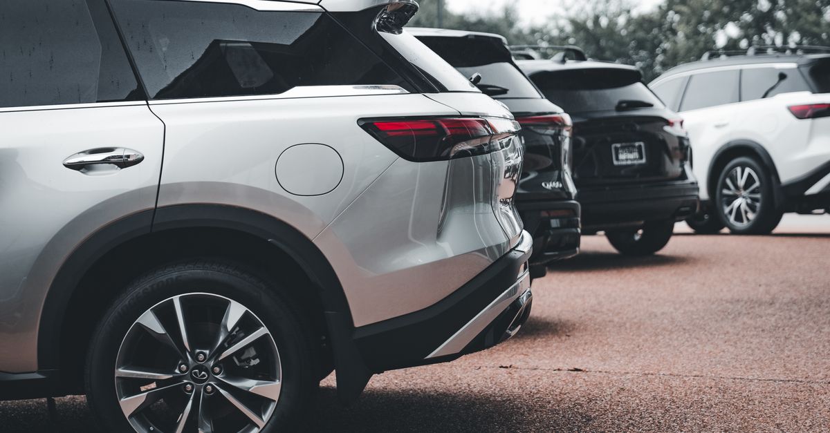 Tesla et plusieurs autres marques automobile initient un rappel massif et inédit de véhicules en Chine 5 informations importantes sur les rappels de véhicules, incluant les procédures à suivre pour assurer votre sécurité et celle de votre voiture.