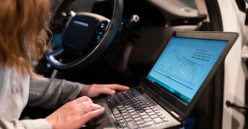Stellantis intègre désormais le logiciel véhicule au sein de sa direction technologique et d'ingénierie 7 découvrez notre logiciel véhicule innovant, conçu pour optimiser la performance, la sécurité et la gestion de votre voiture grâce à des technologies avancées et une interface conviviale.