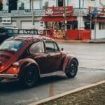 Volkswagen face à une crise majeure : des suppressions d’emplois massives envisagées