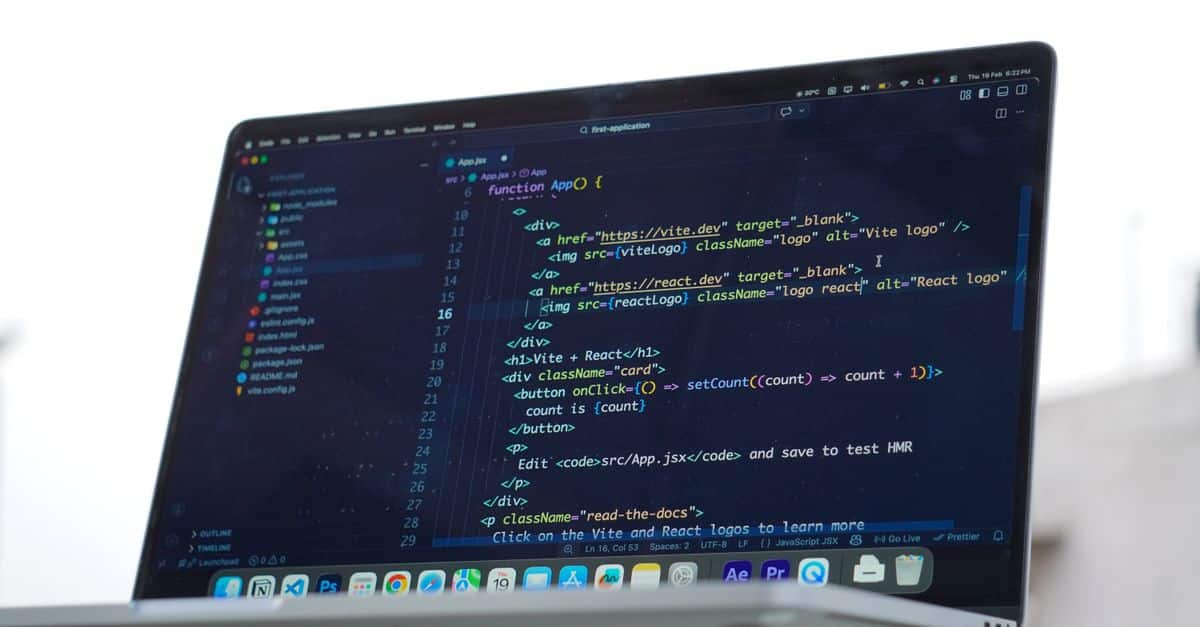 Programme de Certification en Développement Web et Mobile : Maîtrisez Laravel, Blade et Bootstrap 1 obtenez votre certification en développement web et mobile pour maîtriser les compétences clés et booster votre carrière dans les technologies numériques.