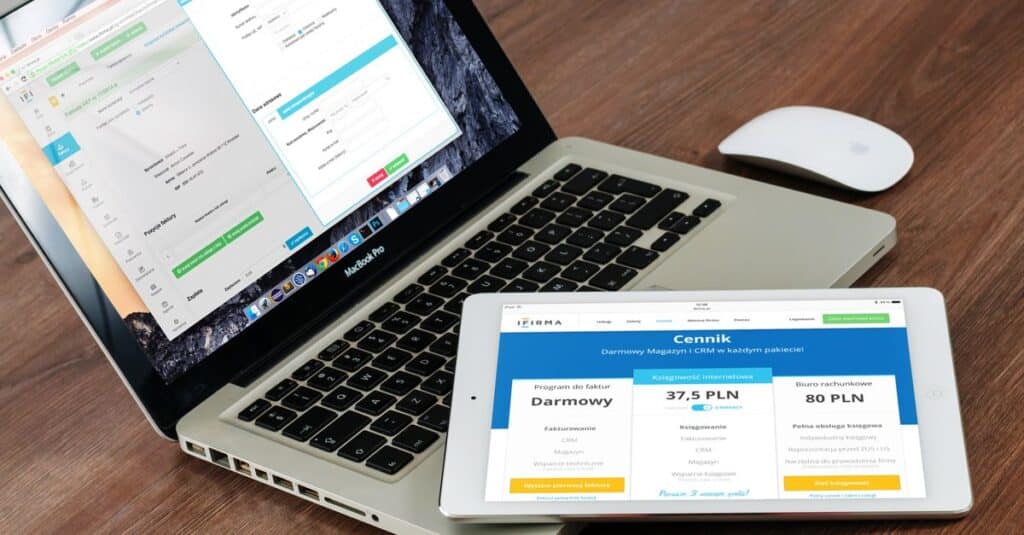 Programme de Certification en Développement Web et Mobile : Maîtrisez Laravel, Blade et Bootstrap 3 obtenez votre certification en développement web et mobile pour maîtriser les compétences clés et booster votre carrière dans le domaine du numérique.