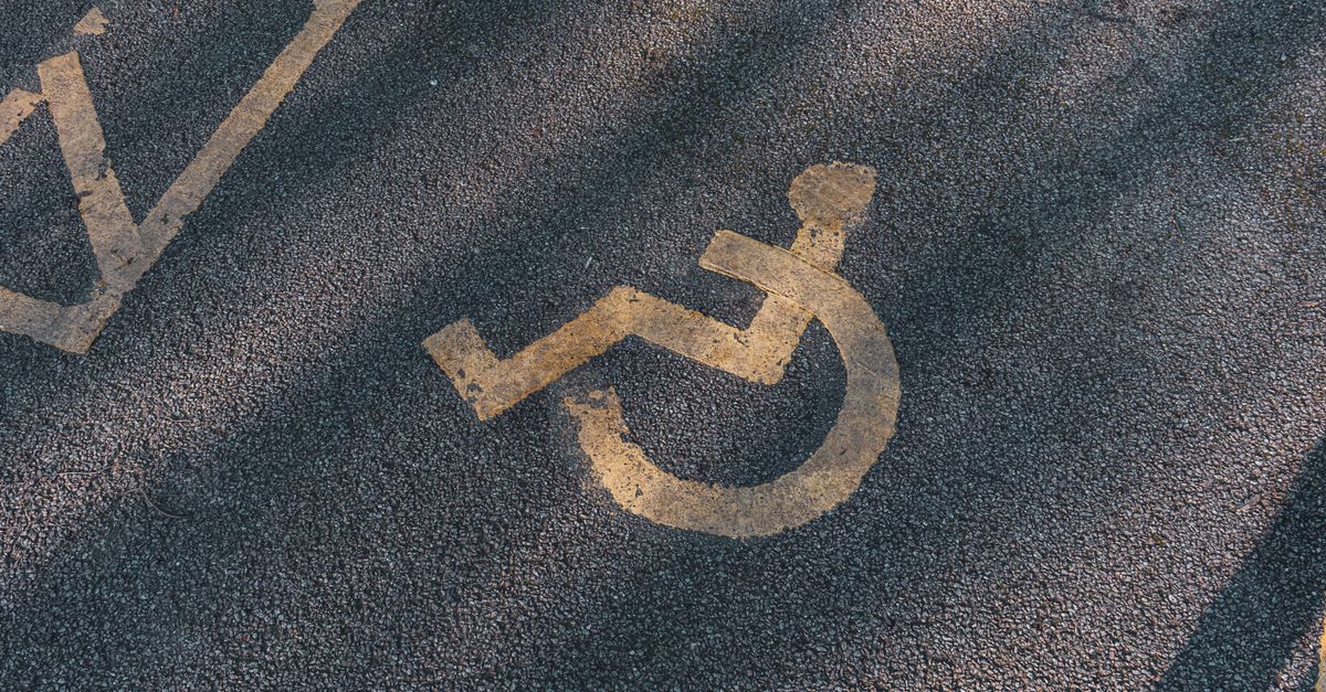 Engagement et Déclaration d'Accessibilité de l'Application Mobile iOS 1 déclaration d'accessibilité : informations sur l'engagement et les mesures prises pour garantir l'accès aux personnes en situation de handicap.