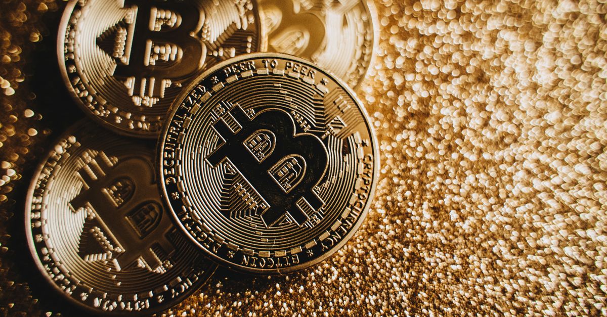 Bitcoin rebondit de près de 25 % en une semaine et franchit un nouveau seuil clé 10 découvrez tout sur le bitcoin, la première cryptomonnaie décentralisée, ses fonctionnalités, son fonctionnement et son impact sur la finance mondiale.