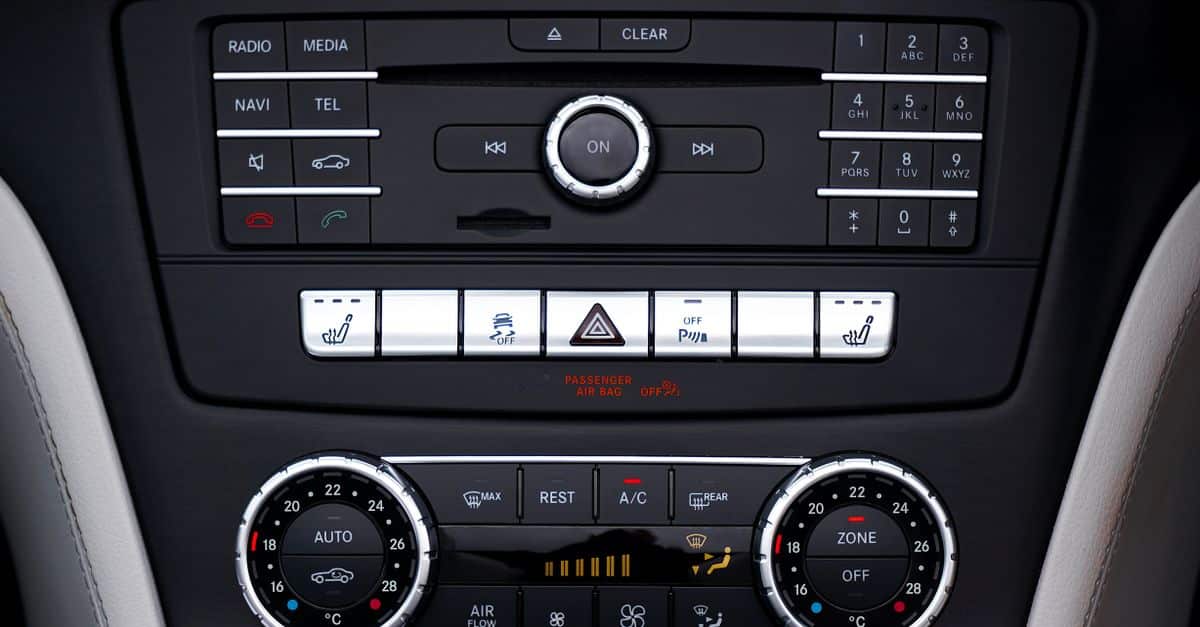 Automobile : les radios réclament un accès direct et gratuit via un équipement audio adapté pour l'écoute en voiture 11 découvrez notre sélection d'accessoires pour autoradios, pour améliorer votre expérience audio en voiture avec qualité et simplicité.