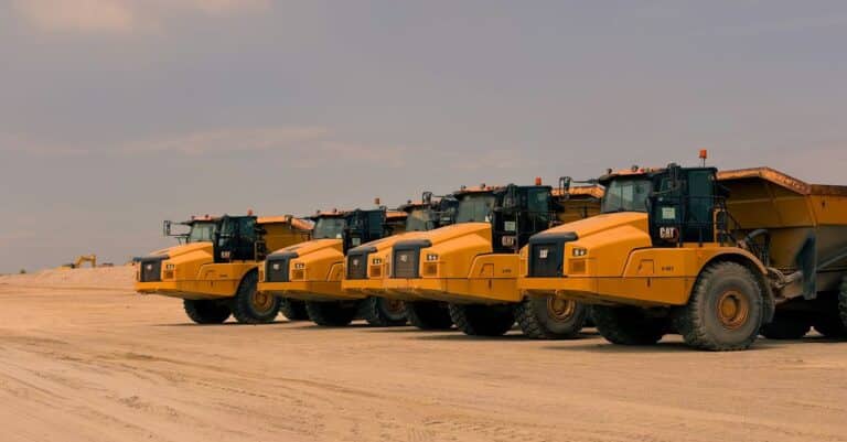 Caterpillar Inc. : Analyse complète de ses activités, principaux actionnaires et dirigeants clés de l&rsquo;entreprise CAT (US1491231015