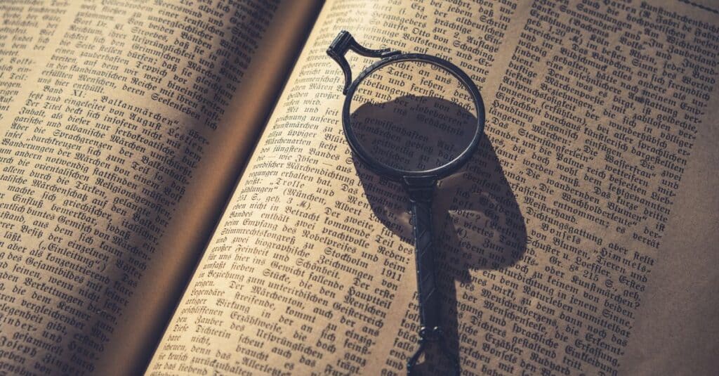 Ma Petite Analyse : Une Plongée Critique au Cœur du Club de Mediapart 8 analyse critique approfondie d'un sujet ou d'un texte, mettant en lumière ses forces, faiblesses et implications.