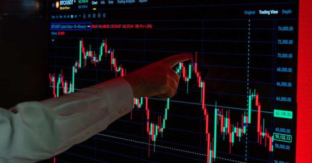 Un investisseur en cryptomonnaies, gracié par Trump, offre un généreux don de 36 millions de livres au parti politique 10 investisseur en cryptomonnaies : découvrez les meilleures stratégies et conseils pour maximiser vos profits dans le monde dynamique des devises numériques.