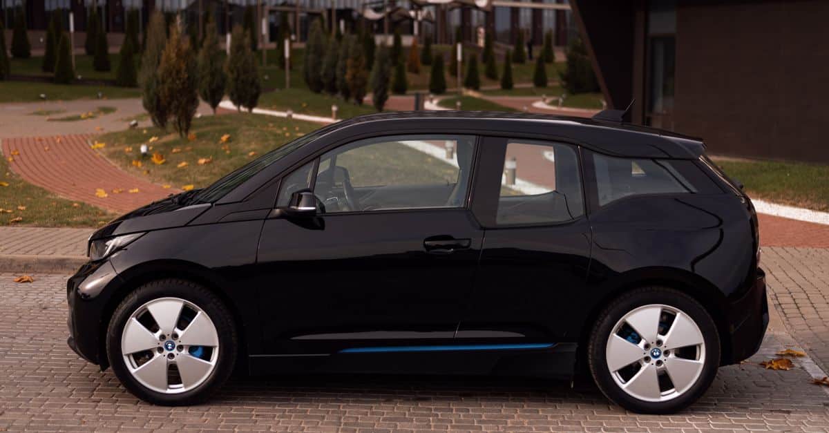 Découvrez le secret surprenant caché derrière cette voiture « écolo » 10 découvrez notre sélection de voitures écologiques alliant performance et respect de l'environnement pour un avenir plus durable.