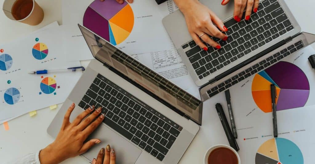 Cahors : La région équipe 1 465 lycéens du Lot avec des ordinateurs portables pour la rentrée 9 découvrez notre sélection de laptops performants et élégants, adaptés à tous vos besoins professionnels et personnels. trouvez le modèle idéal pour travailler, étudier ou vous divertir.