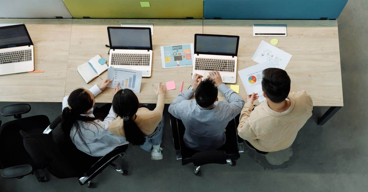 Cahors : La région équipe 1 465 lycéens du Lot avec des ordinateurs portables pour la rentrée 5 découvrez notre sélection de laptops performants et élégants, adaptés à tous vos besoins professionnels et personnels. trouvez le modèle idéal dès aujourd'hui !