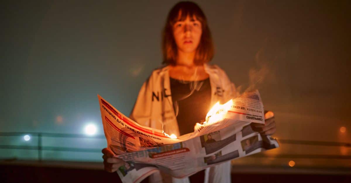 Nikos Smyrnaios : Regards incisifs dans Le Club de Mediapart 1 mediapart est un site d'information indépendant fournissant des enquêtes approfondies, des analyses et des articles d'actualité en france.