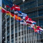 Bardella et Farage unissent leurs forces à Birmingham : une alliance stratégique prête à conquérir le pouvoir