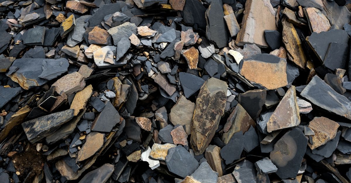 Terres rares en Europe : Oslo prépare un ambitieux projet d'exploitation du plus grand gisement d'ici 2028 1 découvrez tout sur les terres rares, des éléments essentiels pour les technologies modernes, leur extraction, leurs usages et leur impact environnemental.