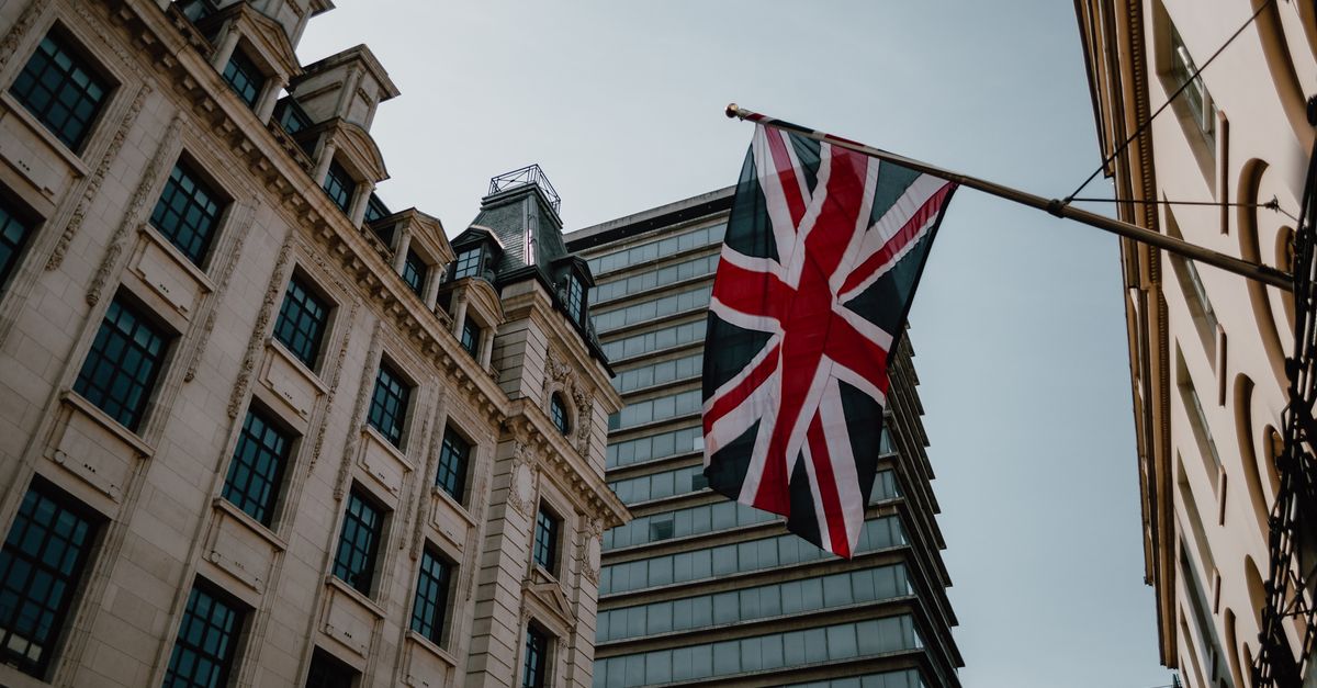 Départ en chaîne chez Reform UK suite à un reportage accablant 10 découvrez les dernières démissions au sein du parti réformateur au royaume-uni, leurs impacts politiques et les analyses des experts.