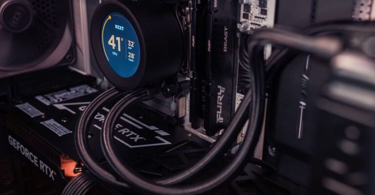Microsoft anticipe l&rsquo;ère des PC RTX Spark avec 7000 applications optimisées pour Arm