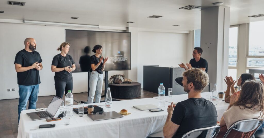 Offre d'Emploi : Développeur Web & Intégrateur UI Senior spécialisé en Design System à Paris (75001) – Rejoignez Figaro Emploi 7 senior développeur web spécialisé en intégration ui et design system à paris. expertise en création d'interfaces utilisateur performantes et harmonisées pour une expérience digitale optimale.