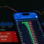 Top 3 des plateformes de trading incontournables pour optimiser vos investissements