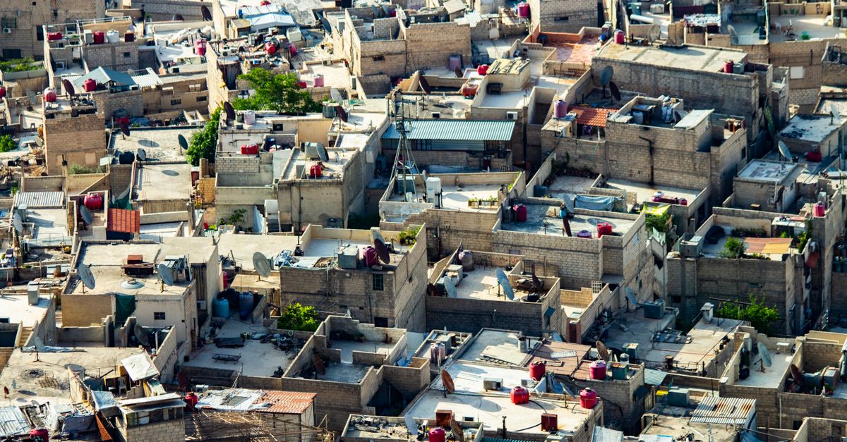 Sous les pavés, la plage : Plongée au cœur des luttes urbaines avec Le Club de Mediapart 2 découvrez les défis et réalités des luttes urbaines dans un monde en constante évolution. analyse sociétale et perspectives.
