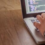 Offre d&rsquo;Emploi : Développeur Web React / Next.js / Node.js – Spécialiste E-commerce & Intelligence Artificielle – Courbevoie (92400