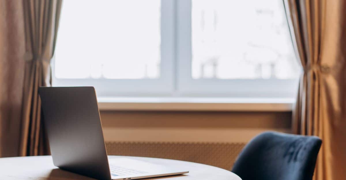 Top des ordinateurs portables Windows incontournables pour les professionnels en 2026 – Guide ZDNET 7 découvrez notre sélection de laptops windows alliant performance, design élégant et fonctionnalités avancées pour répondre à tous vos besoins informatiques.